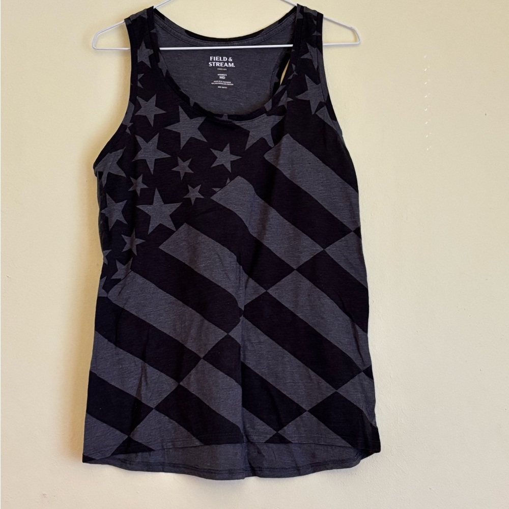 Field & Stream Black and Gray Sleeveless Tank Top